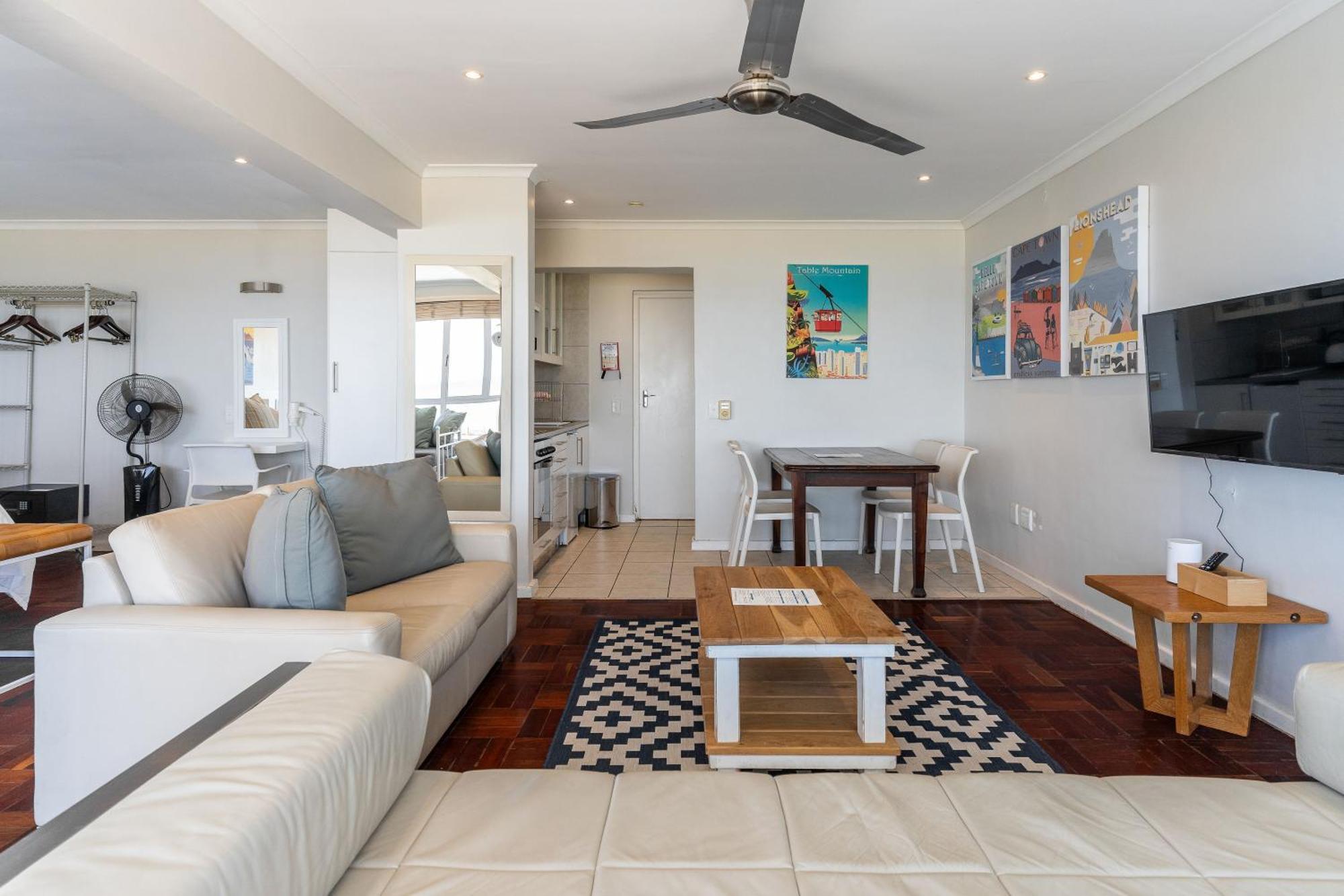 Mouille Point Places - Studios & Apartments Cape Town Room photo